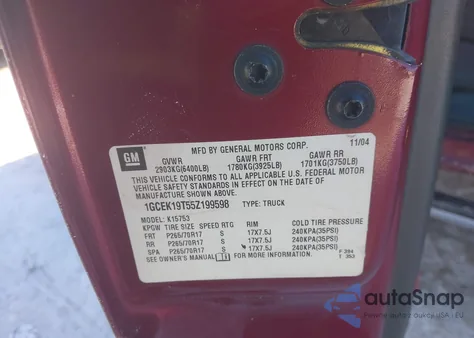 2005 Chevrolet Silverado K1500 from USA, damaged, VIN 1GCEK19T55Z199598